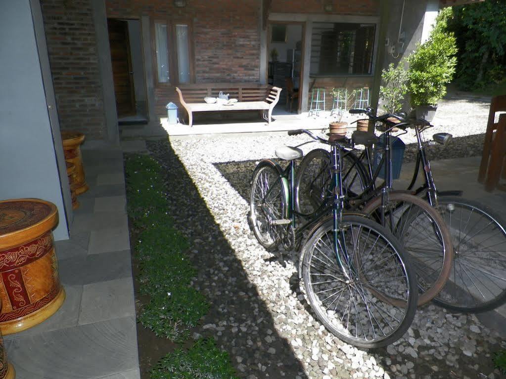 Cempaka Borobudur Guest House Magelang Extérieur photo
